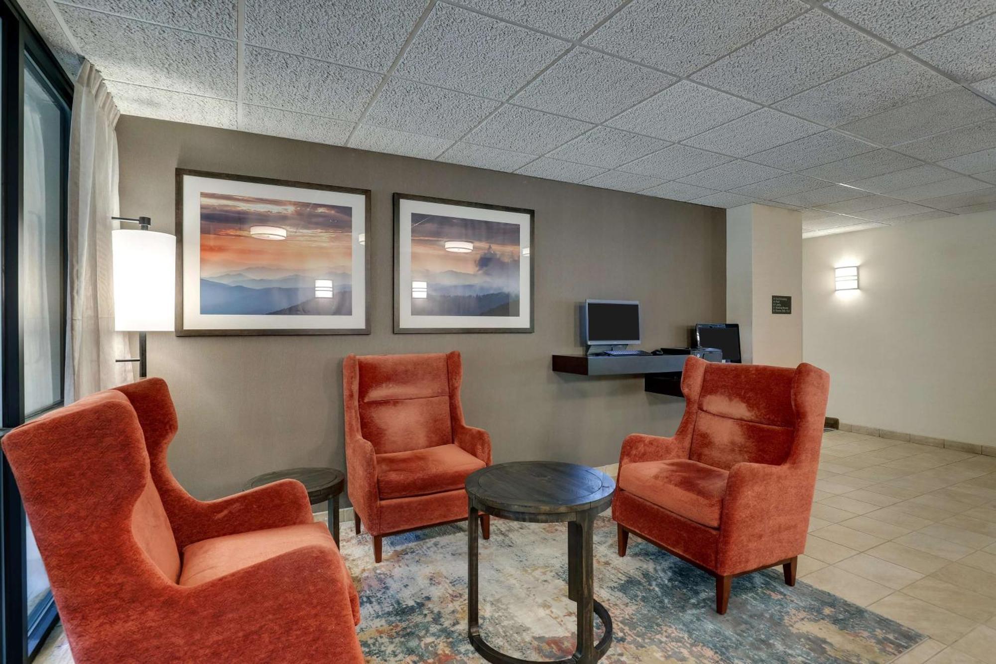 Drury Inn & Suites Charlotte University Place Zewnętrze zdjęcie