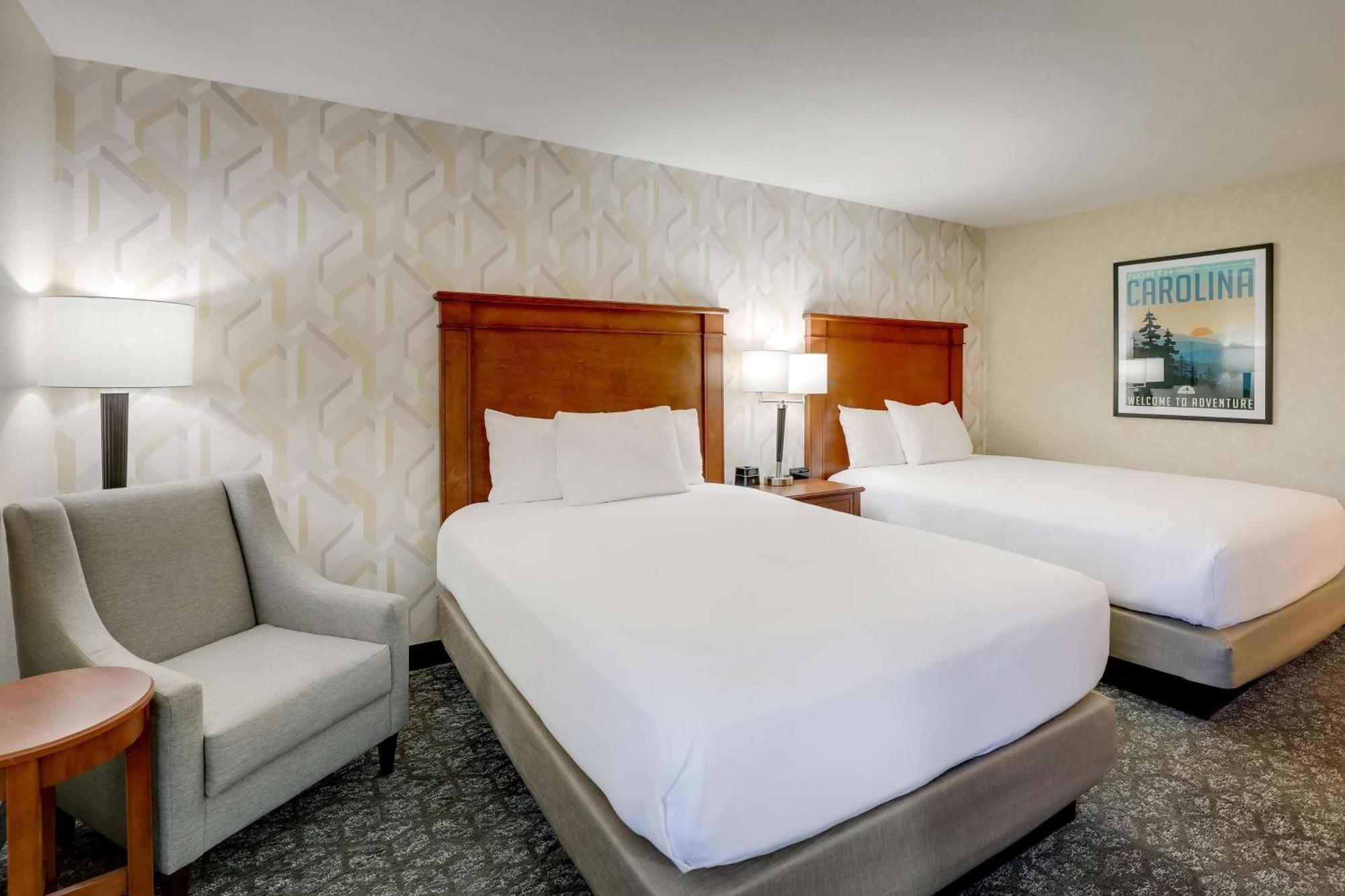 Drury Inn & Suites Charlotte University Place Zewnętrze zdjęcie
